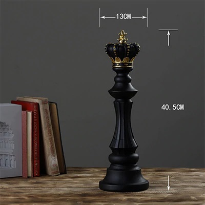 Escultura Decorativa em Resina Rainha Xadrez 40,5x13cm – Preto